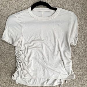 Lululemon t-shirt